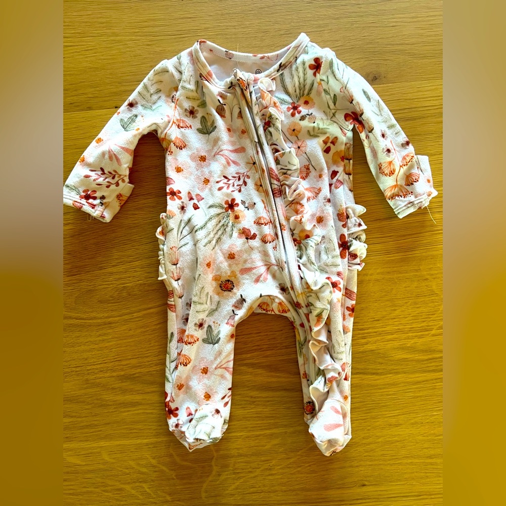 Caden Lane Floral Footie + Bow NB